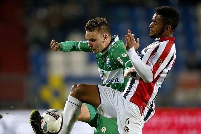 正处在不断 正处在不断