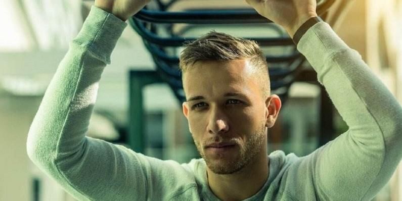 成坚固防线 成坚固防线