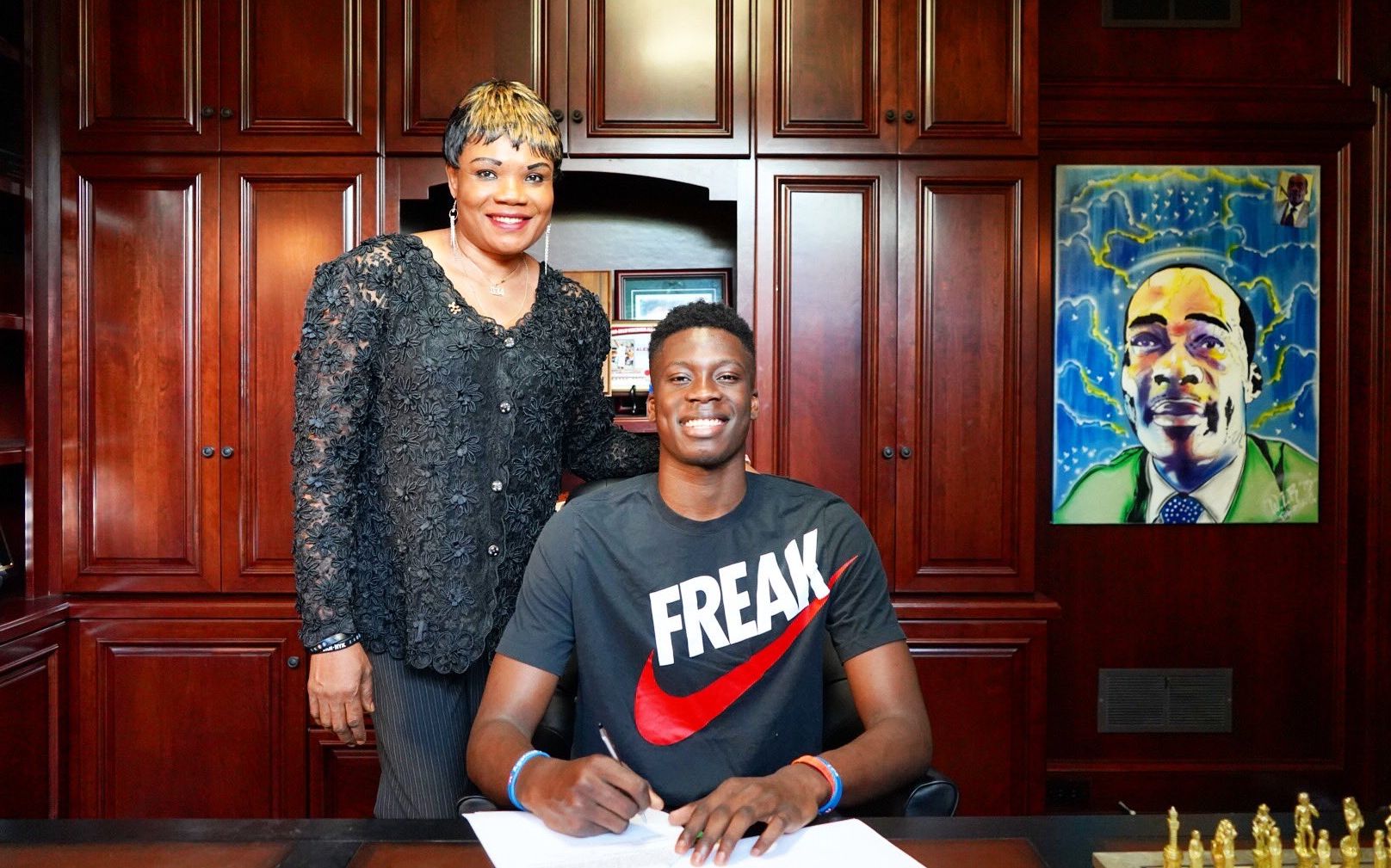 比分可以热 比分可以热